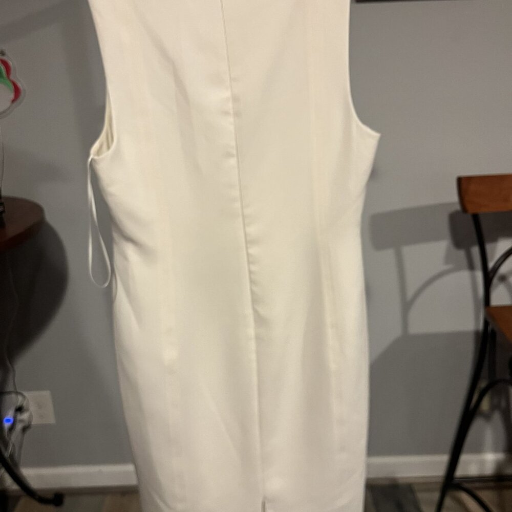 $245 NWT Lauren Ralph Lauren Cream Sheath Dress NWT Size 12 - Picture 3 of 3